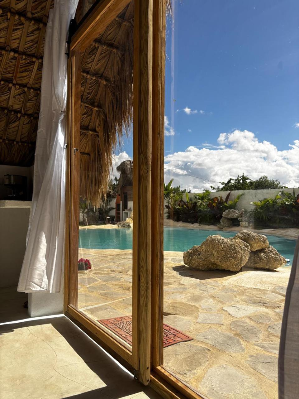 Blue Beach Eco-Hotel By Sanfabini บายาฮิเบ ภายนอก รูปภาพ