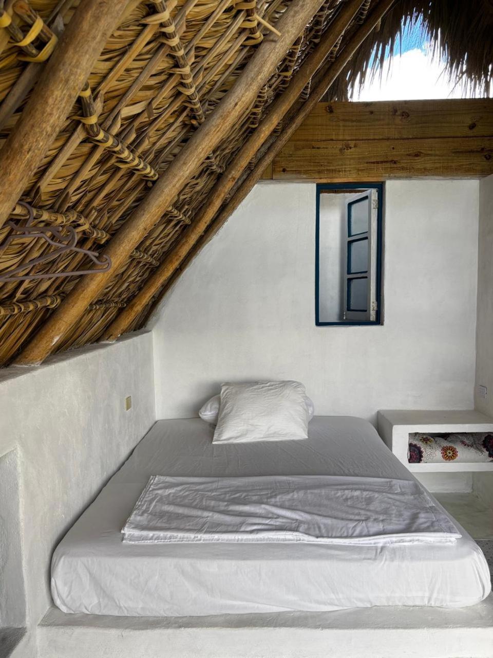 Blue Beach Eco-Hotel By Sanfabini บายาฮิเบ ภายนอก รูปภาพ