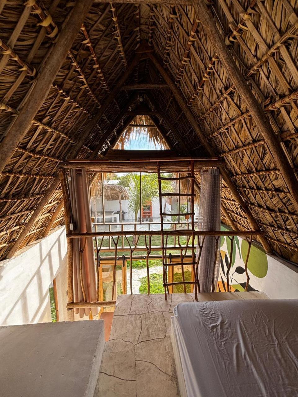 Blue Beach Eco-Hotel By Sanfabini บายาฮิเบ ภายนอก รูปภาพ