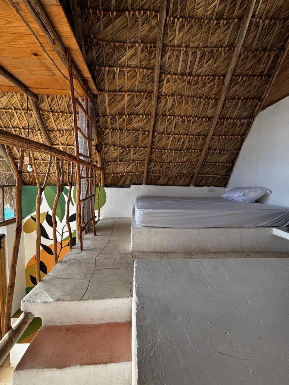 Blue Beach Eco-Hotel By Sanfabini บายาฮิเบ ภายนอก รูปภาพ