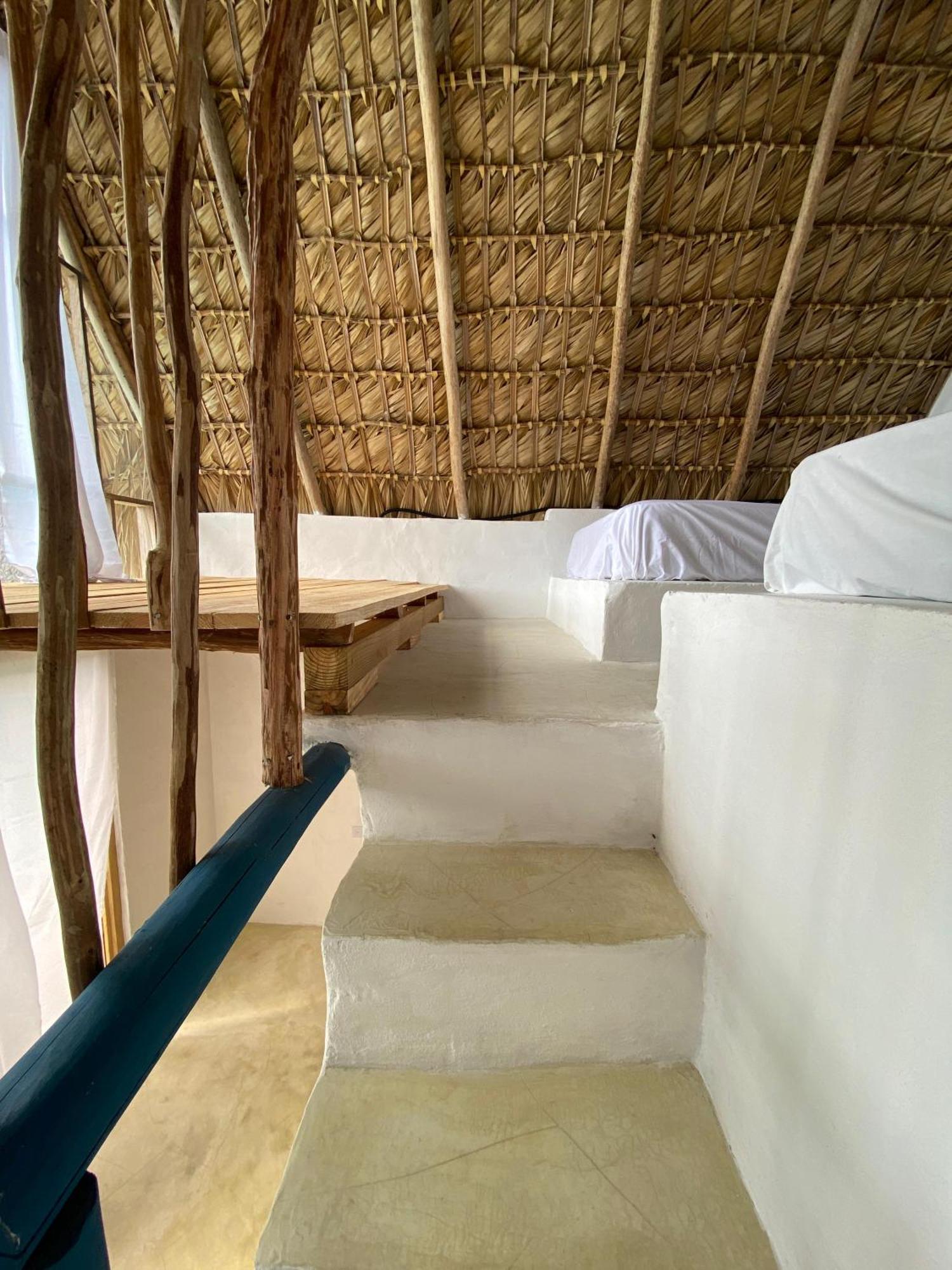 Blue Beach Eco-Hotel By Sanfabini บายาฮิเบ ภายนอก รูปภาพ